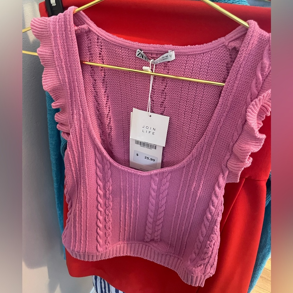 Women's Pink Knit Top